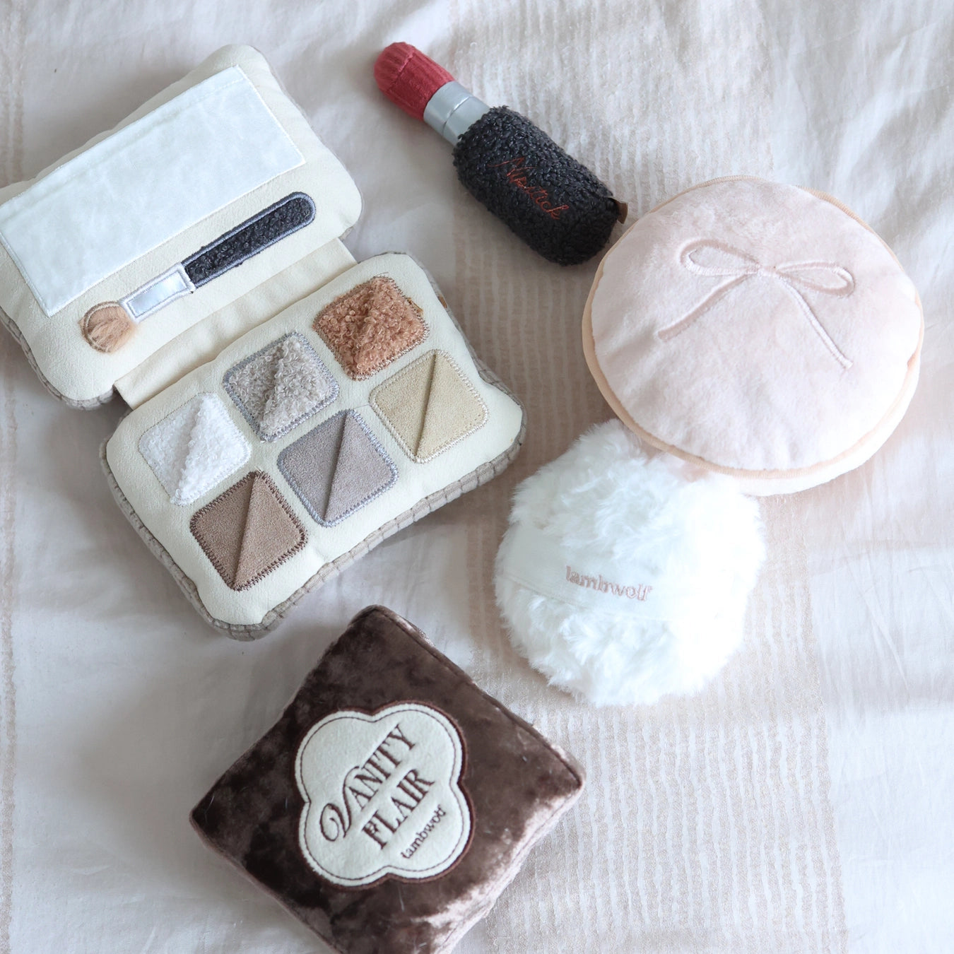 Lambwolf Collective - Setting Powder & Brush Enrichment Dog Toy