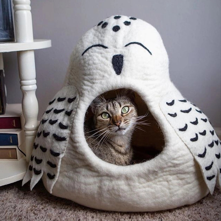 Karma Cat Snowy Owl Wool Pet Cave