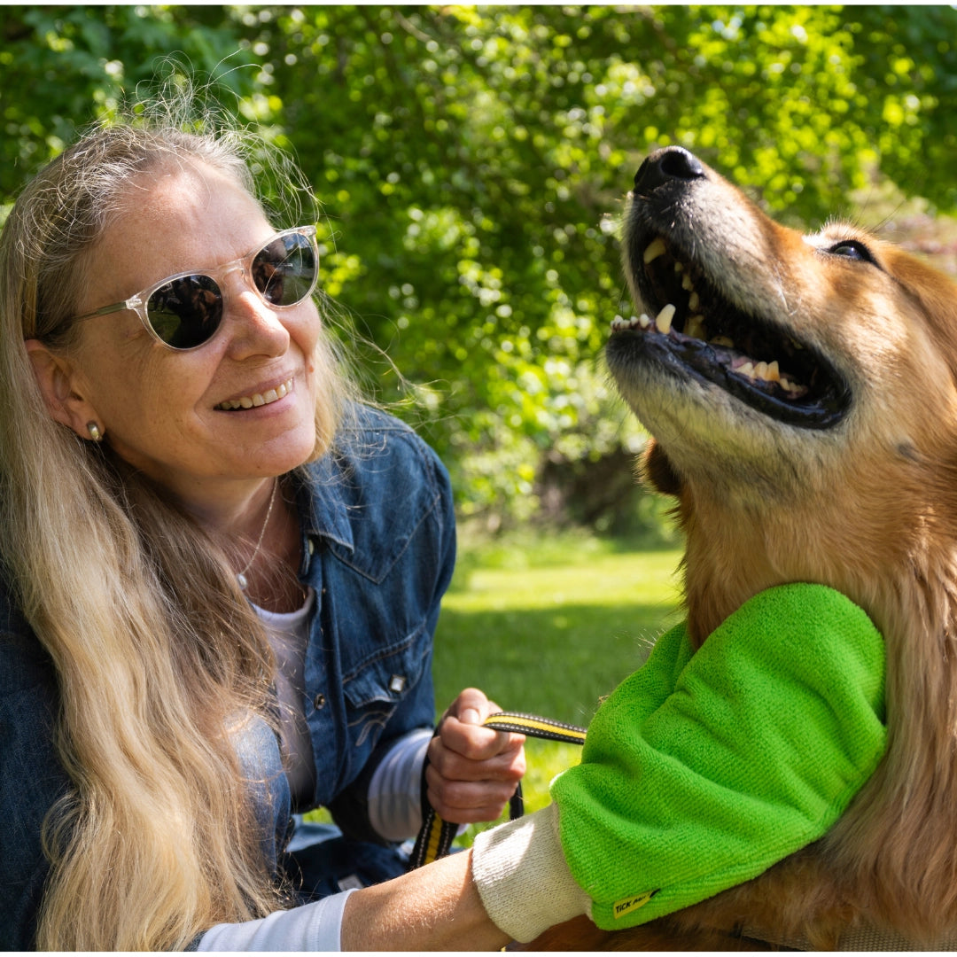 Tick Mitt - Tick Remover For Dogs, Kids & Outdoor Lovers