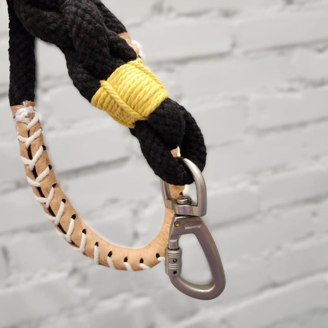Monli The Shadow Handcrafted Dog Leash