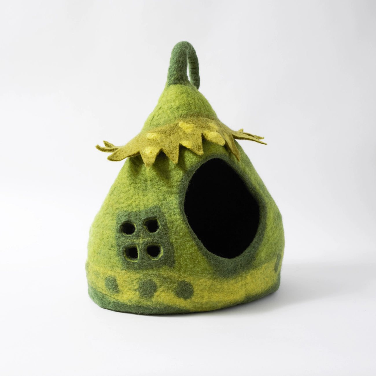 Karma Cat Fairy House Wool Pet Cave